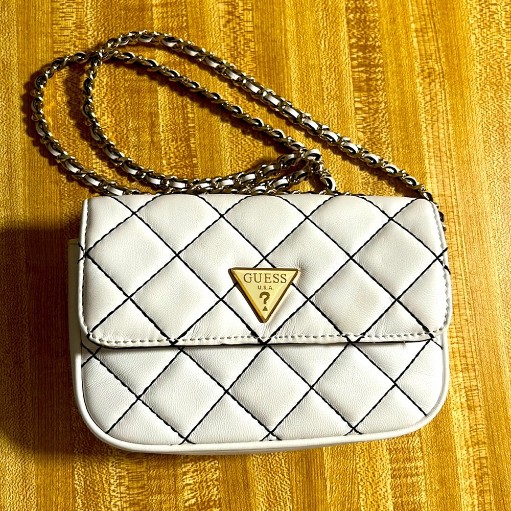 GUESS
USA


women bag